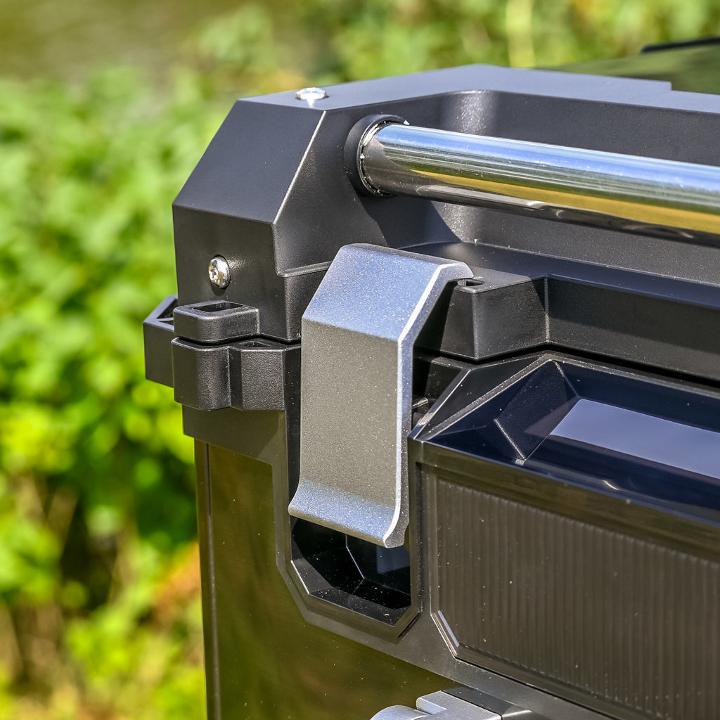 ICECO APL55 Kompressor-Kühlbox, Dual-Zone, Schwarz/Silber